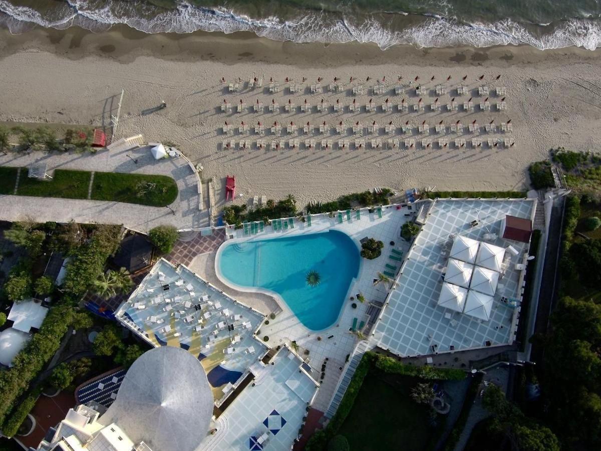 Holidaycasa Leone - Con Posto Auto A 200Mt Dal Mare Sperlonga Bagian luar foto